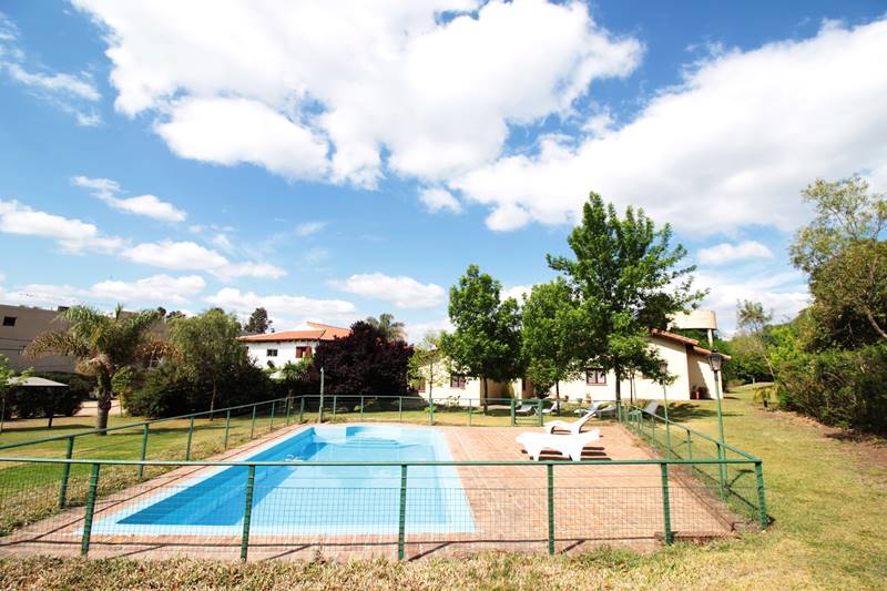 Pileta de Aguas Claras